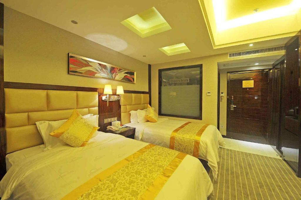 Days Inn Hotspring Сямынь Экстерьер фото